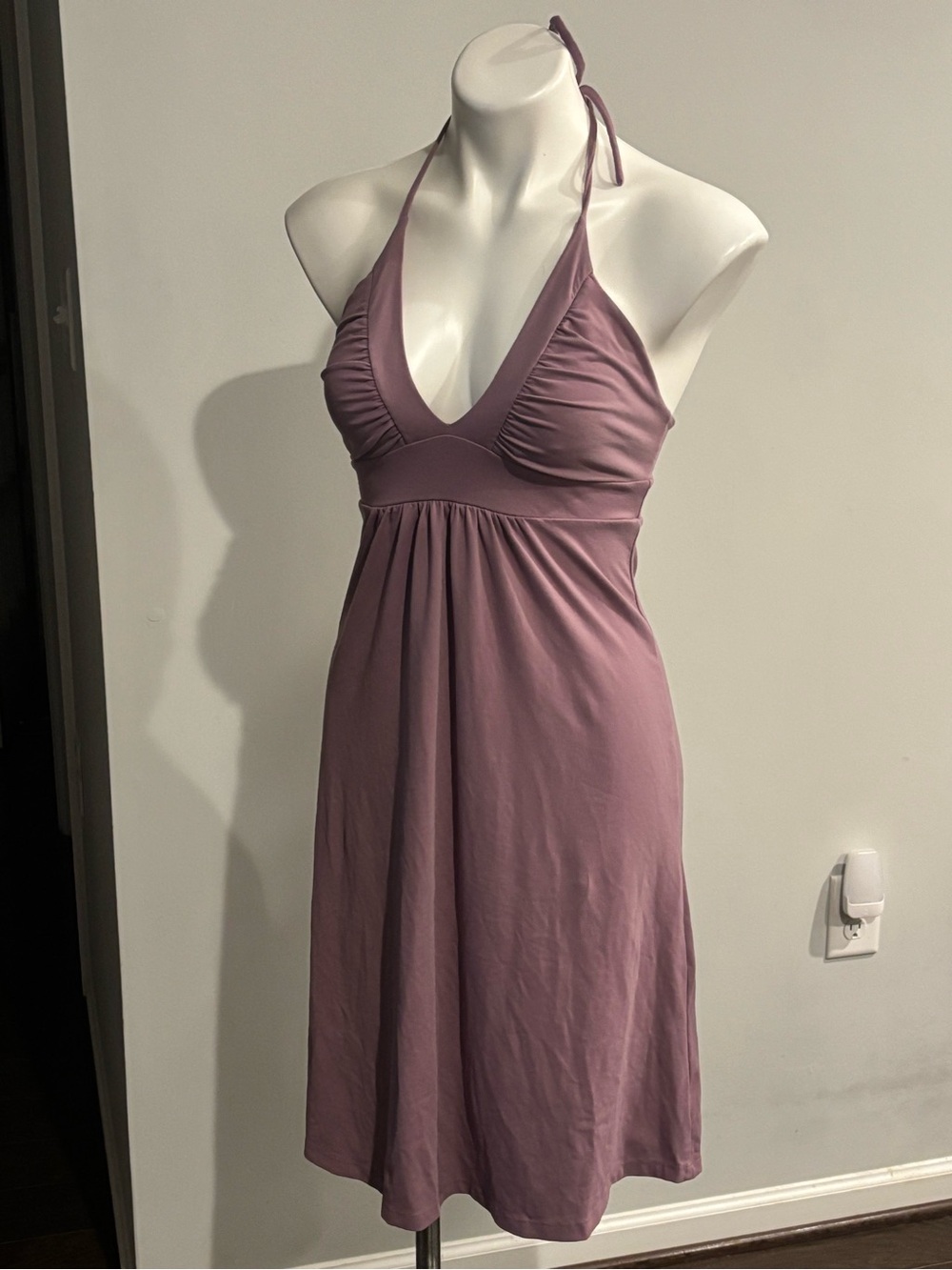 Susana Monaco $230 Mauve Halter Midi Dress